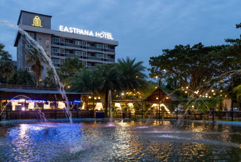 โรงแรม อีสพาน่า บ่อวิน ศรีราชา (Eastpana Hotel)