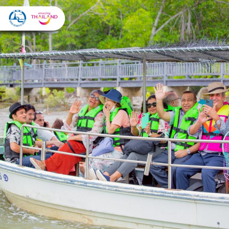 ททท. เปิดยุทธศาสตร์ท่องเที่ยวเชิงการทูตชู ‘Soft Power เสน่ห์ไทย’ สร้างสัมพันธ์ระหว่างประเทศ ผ่านโครงการ “เที่ยวไทยกับ Diplomat : 5 Must Do สุขทุกเส้นทาง”